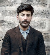 Young Stalin  Молодой Сталин, Баку, 1910.jpg